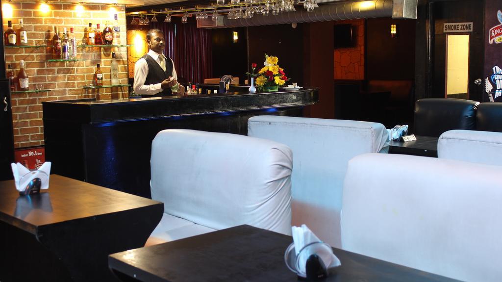 Hotel Chennai Gate Экстерьер фото