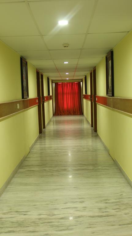 Hotel Chennai Gate Экстерьер фото